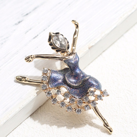 Jewelry - NEW Jeweled Ballerina Dancing Lady Brooch